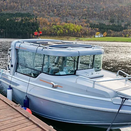 3 Person In Bofjorden